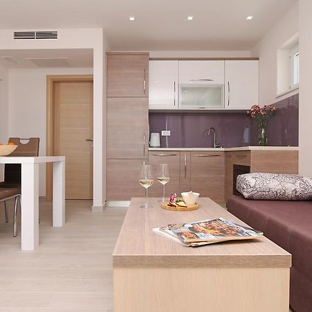 טוצפי Apartments Hermes מראה חיצוני תמונה