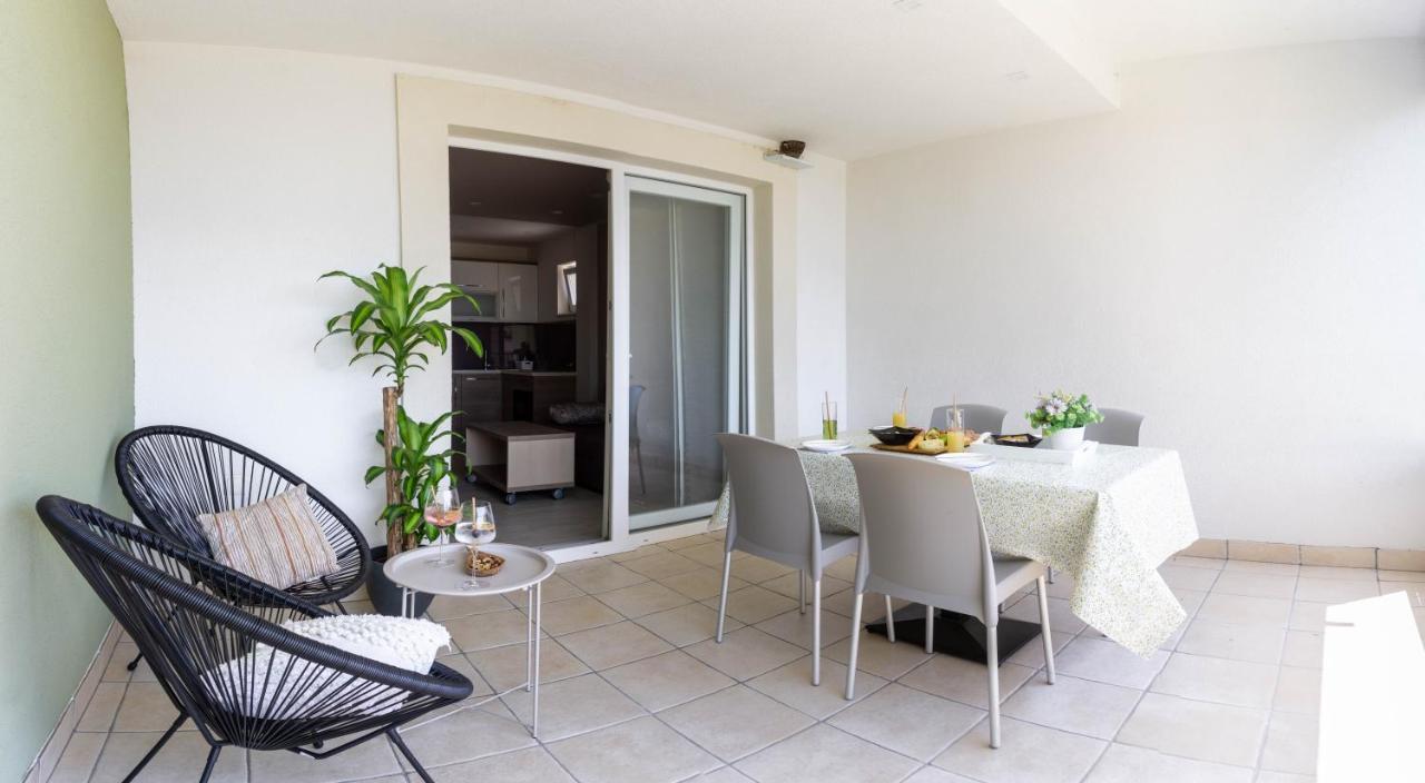 טוצפי Apartments Hermes מראה חיצוני תמונה