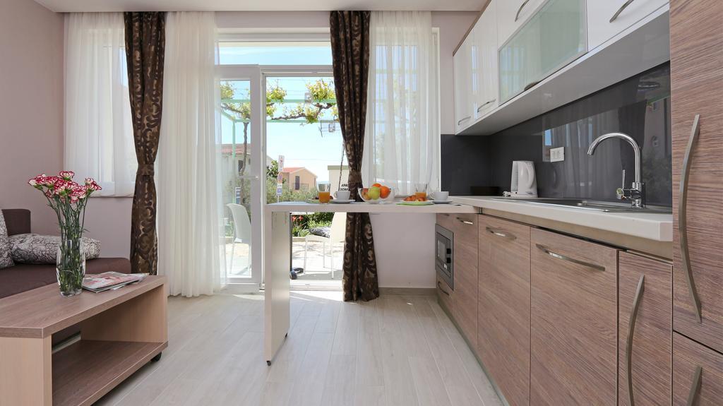 טוצפי Apartments Hermes מראה חיצוני תמונה
