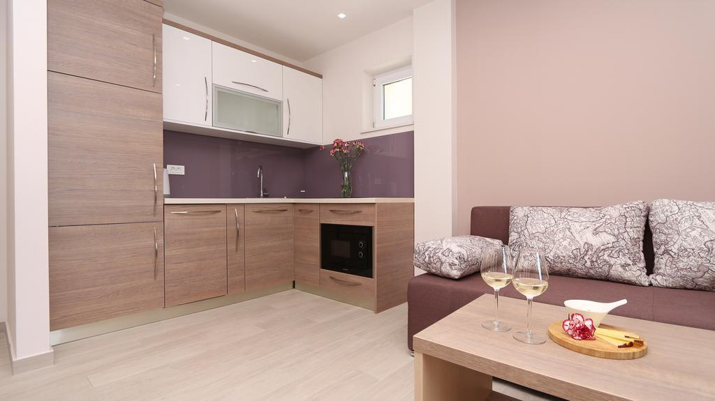 טוצפי Apartments Hermes מראה חיצוני תמונה