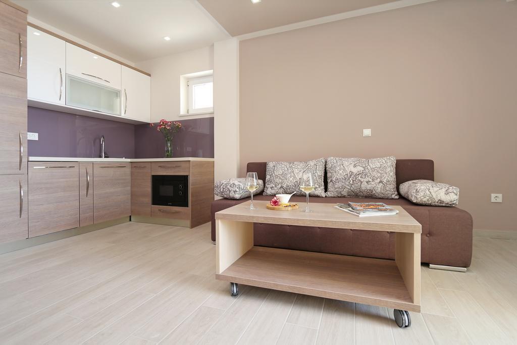 טוצפי Apartments Hermes מראה חיצוני תמונה